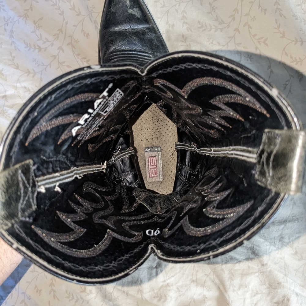 Ariat Boots - Picture 7 of 9